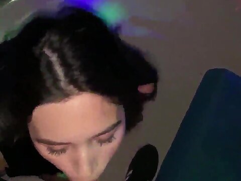 I'm beg for a dancer, but the music gets
